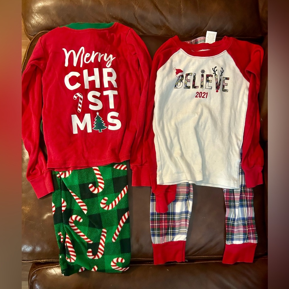 Boys size 4t Christmas pajamas - lot of 3